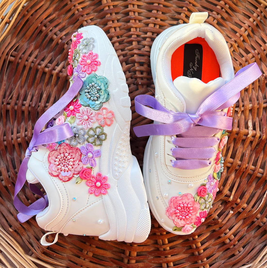 Lywire Floral Embroidery Bridal Sneakers โ A Perfect Blend of Style & Comfort for Brides!