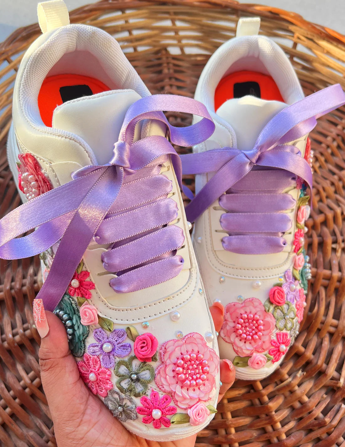 Lywire Floral Embroidery Bridal Sneakers โ A Perfect Blend of Style & Comfort for Brides!