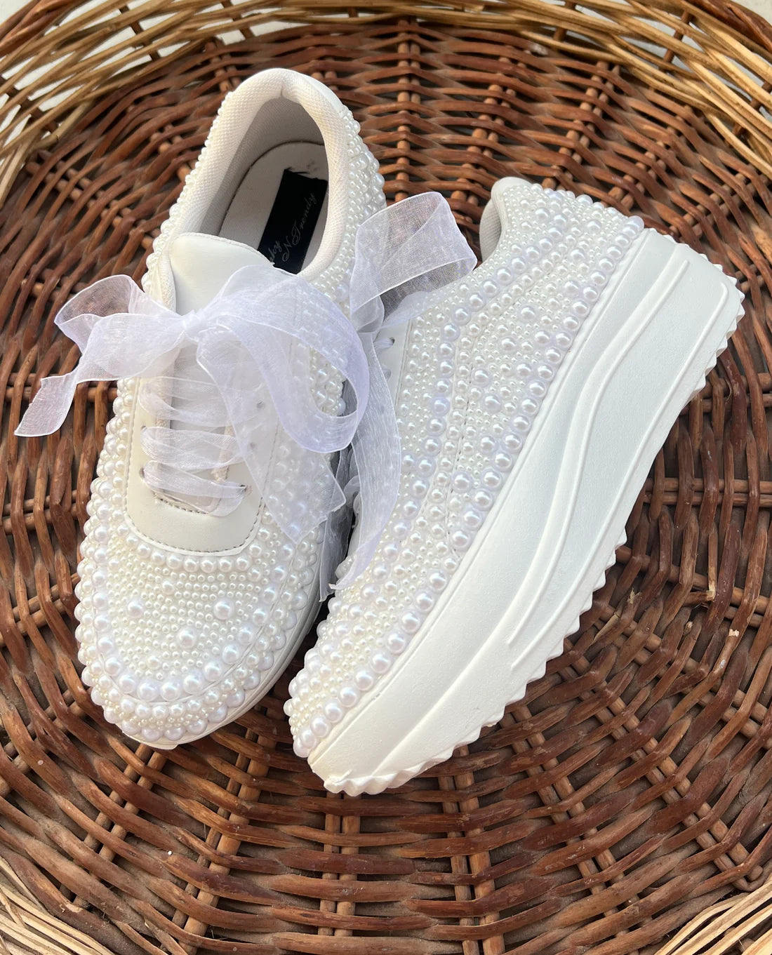 Lywire White Pearl Bridal Sneakers β Handcrafted Elegance for the Perfect Bride!
