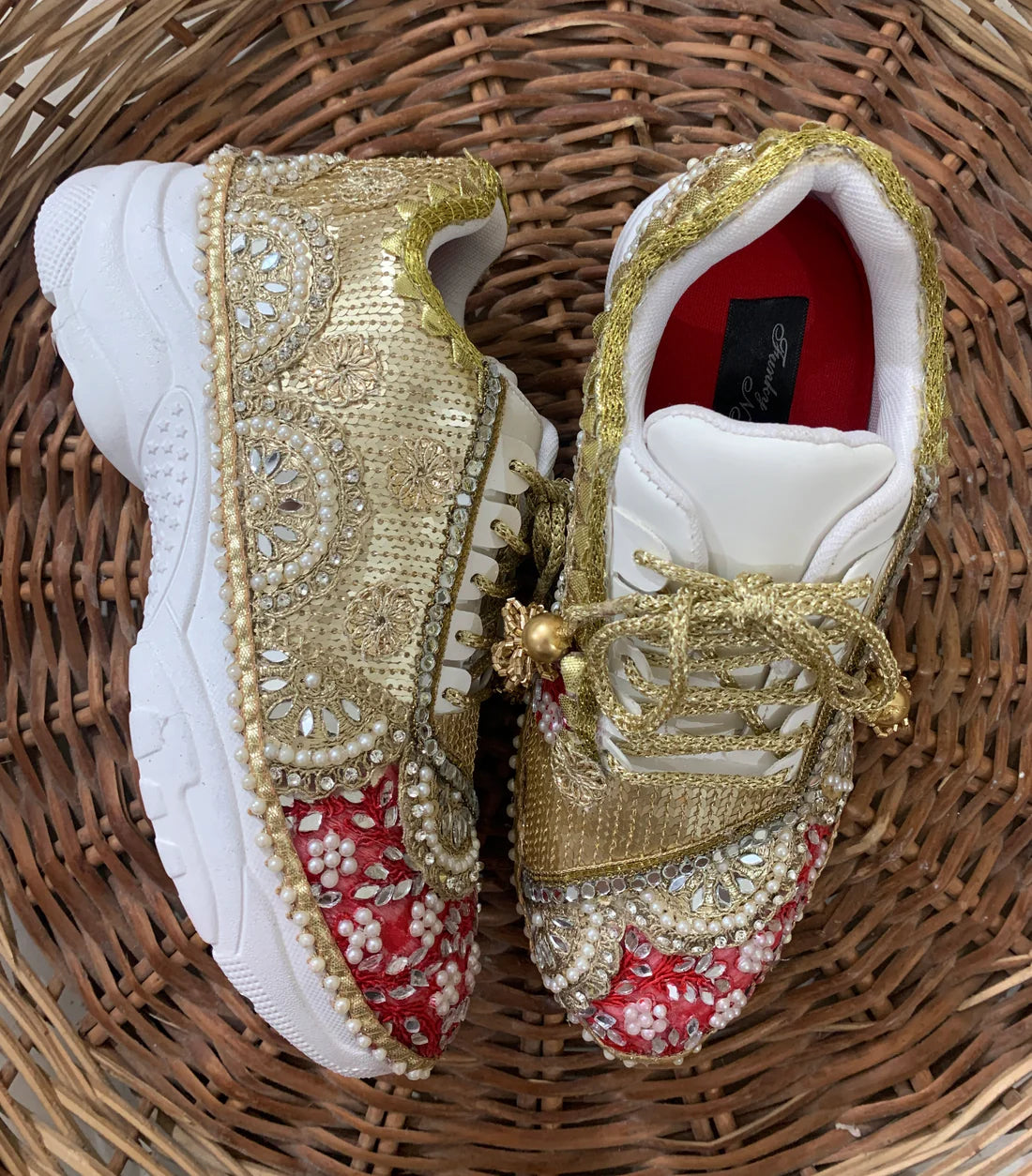 Lywire Luxe Bridal Sneakers β Red & Gold Elegance for the Trendy Bride π β¨