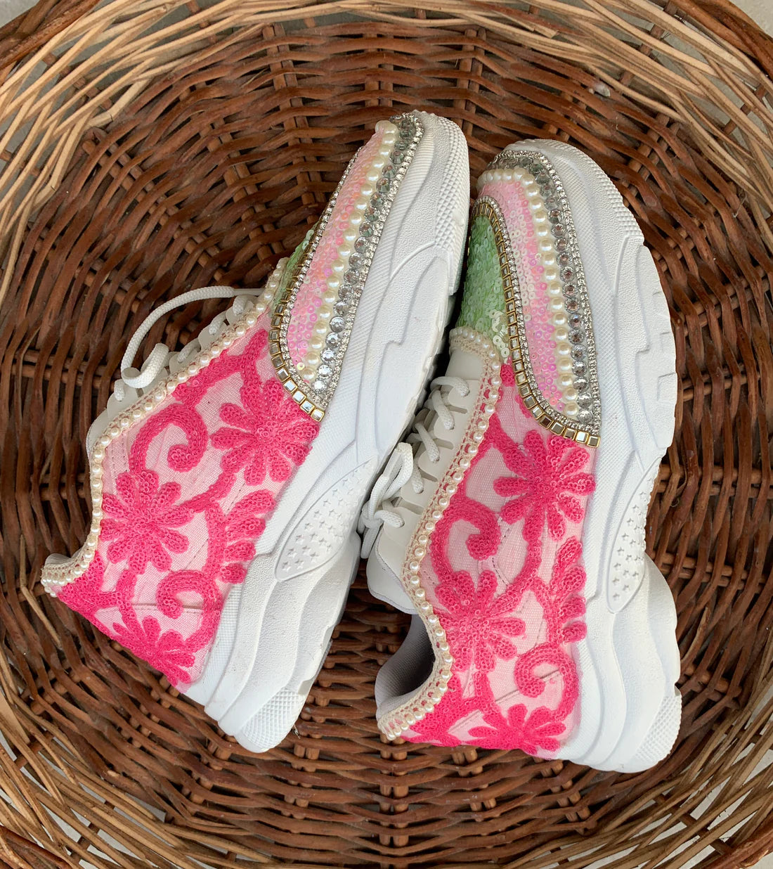 Lywire Trendsetting Embroidered Sneakers – Pink & Green Elegance 🎀💖