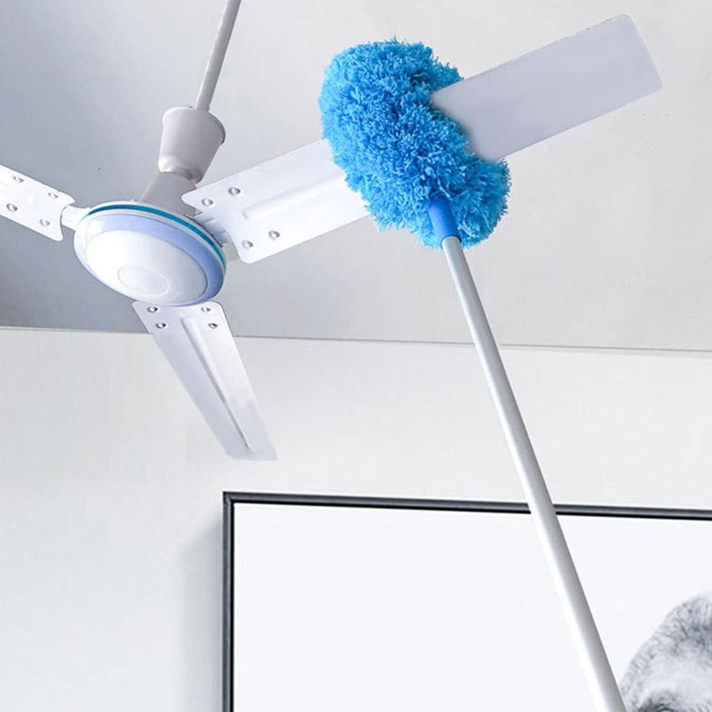 Lywire™ 🌀 Ultimate Ceiling Fan Cleaner – Original, Reusable, and High-Quality Dust Remover!