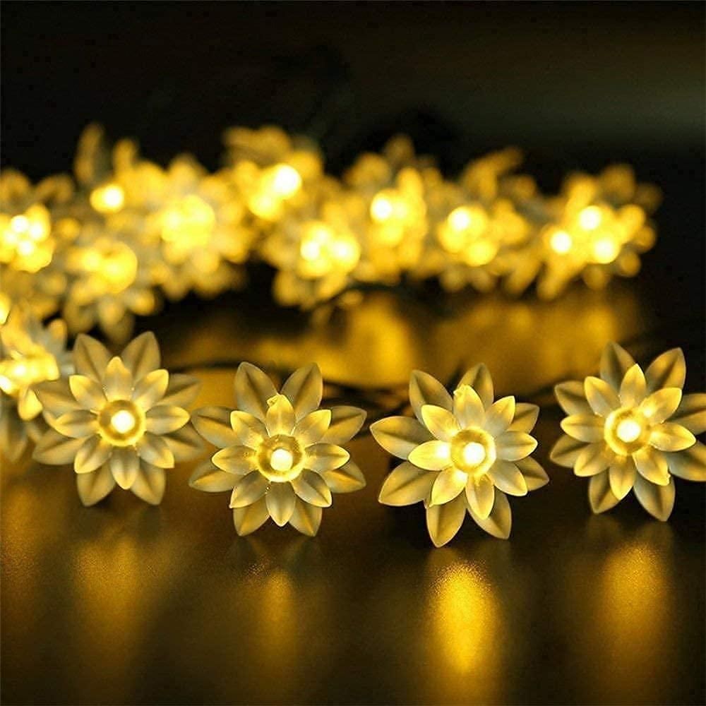 Lywire™💡 Exclusive 16 LED Lotus Flower Lights