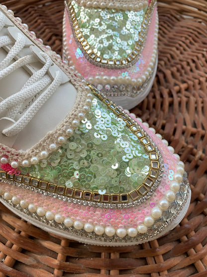 Lywire Trendsetting Embroidered Sneakers – Pink & Green Elegance 🎀💖