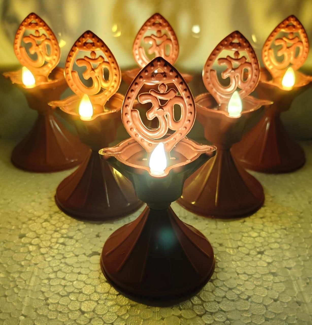 Lywire™ 🌟 High-Quality Deep Water LED Diyas (3 Pcs) – Create a Magical Floating Light Display!