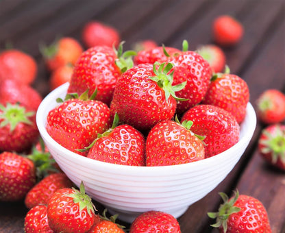 Fresh Sweet Strawberry Seeds (Pack of 20)